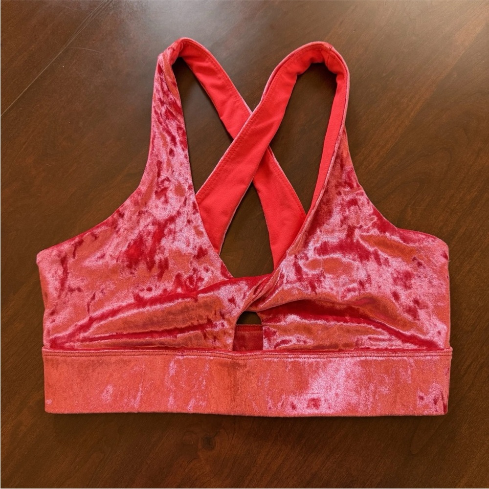 Fabletics Velour Twist Sports Bra Red Pink Size Small